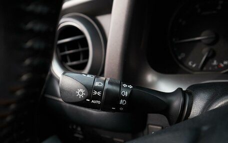 Toyota RAV4, 2019 год, 2 799 000 рублей, 14 фотография