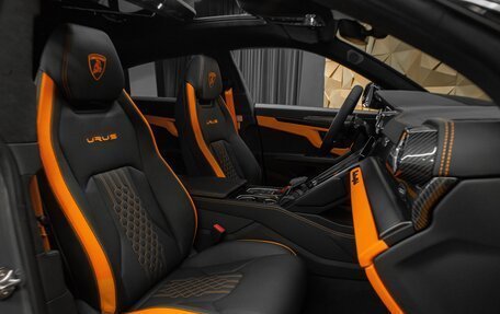 Lamborghini Urus I, 2024 год, 39 900 000 рублей, 10 фотография