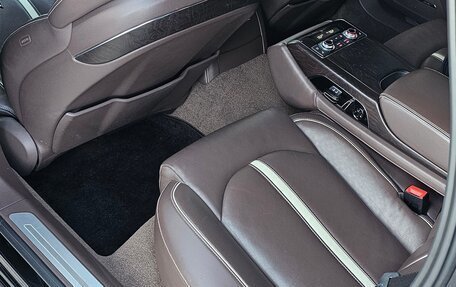 Audi A8, 2012 год, 2 500 000 рублей, 6 фотография