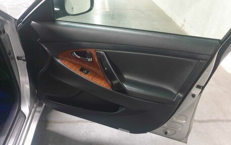 Toyota Camry, 2006 год, 900 000 рублей, 14 фотография
