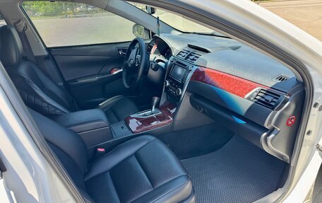 Toyota Camry, 2013 год, 1 900 000 рублей, 11 фотография