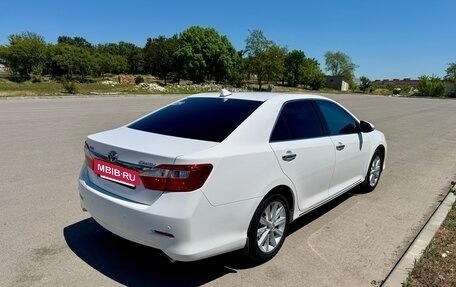 Toyota Camry, 2013 год, 1 900 000 рублей, 6 фотография