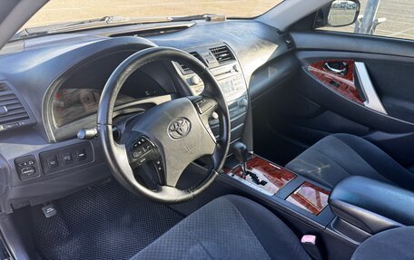 Toyota Camry, 2008 год, 1 130 000 рублей, 7 фотография