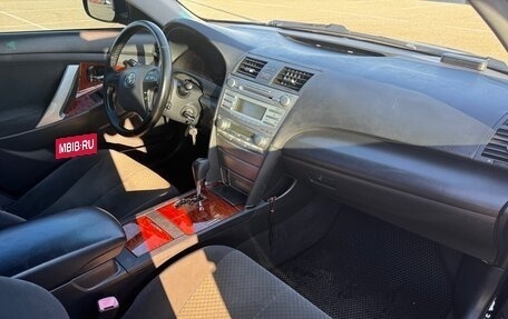 Toyota Camry, 2008 год, 1 130 000 рублей, 10 фотография