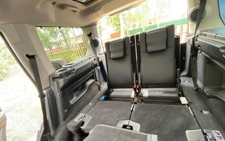 Land Rover Discovery III, 2006 год, 1 500 000 рублей, 24 фотография