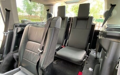 Land Rover Discovery III, 2006 год, 1 500 000 рублей, 26 фотография