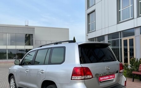 Toyota Land Cruiser 200, 2008 год, 2 450 000 рублей, 5 фотография