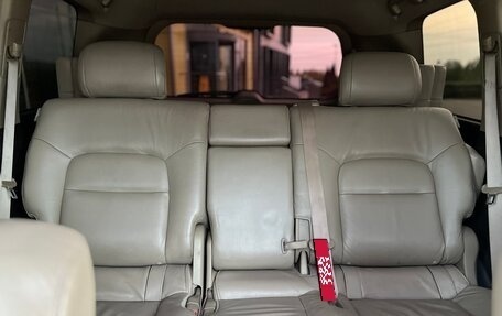 Toyota Land Cruiser 200, 2008 год, 2 450 000 рублей, 19 фотография
