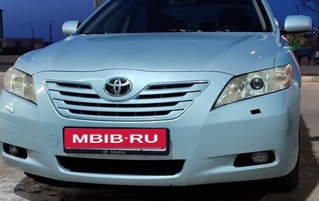 Toyota Camry, 2007 год, 1 150 000 рублей, 4 фотография