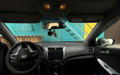 Hyundai Solaris II рестайлинг, 2013 год, 650 000 рублей, 9 фотография