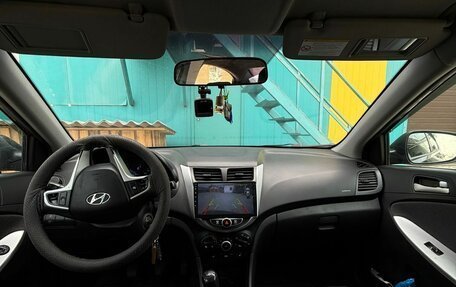 Hyundai Solaris II рестайлинг, 2013 год, 650 000 рублей, 8 фотография
