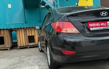 Hyundai Solaris II рестайлинг, 2013 год, 650 000 рублей, 10 фотография