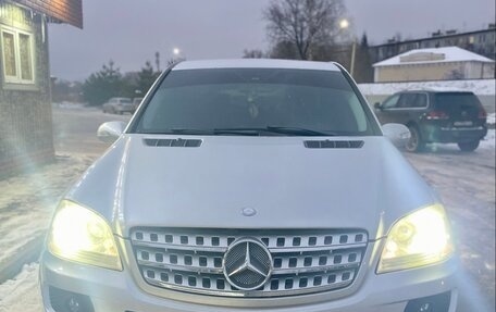 Mercedes-Benz M-Класс, 2005 год, 1 050 000 рублей, 1 фотография