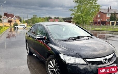 Honda Civic VIII, 2010 год, 800 000 рублей, 2 фотография