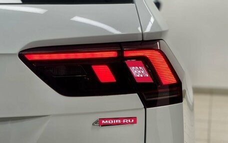 Volkswagen Tiguan II, 2021 год, 3 099 000 рублей, 10 фотография