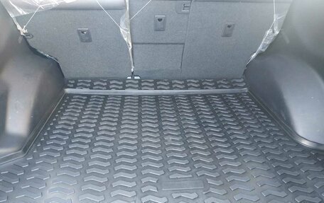 Toyota Land Cruiser Prado 150 рестайлинг 2, 2018 год, 3 950 000 рублей, 3 фотография