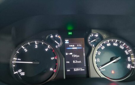 Toyota Land Cruiser Prado 150 рестайлинг 2, 2018 год, 3 950 000 рублей, 9 фотография