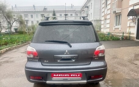 Mitsubishi Outlander III рестайлинг 3, 2006 год, 659 000 рублей, 5 фотография