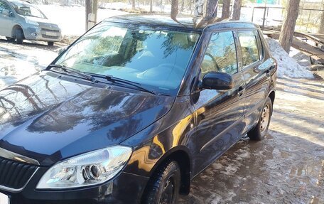 Skoda Fabia II, 2011 год, 450 000 рублей, 5 фотография