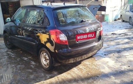 Skoda Fabia II, 2011 год, 450 000 рублей, 3 фотография