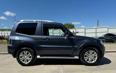 Mitsubishi Pajero IV, 2008 год, 2 550 000 рублей, 2 фотография