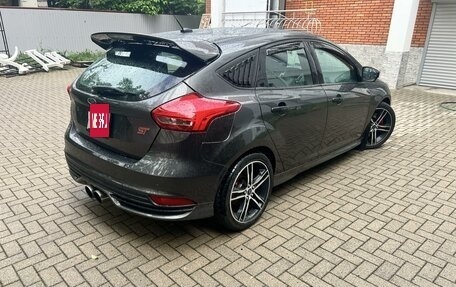 Ford Focus ST III, 2017 год, 1 790 000 рублей, 13 фотография