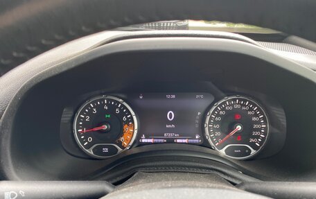 Jeep Renegade I рестайлинг, 2018 год, 2 200 000 рублей, 7 фотография