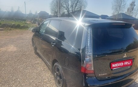 Mitsubishi Grandis, 2008 год, 655 000 рублей, 7 фотография
