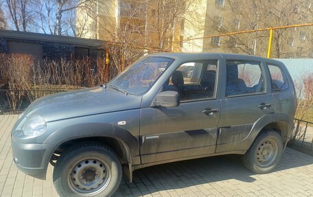 Chevrolet Niva I рестайлинг, 2012 год, 467 500 рублей, 4 фотография