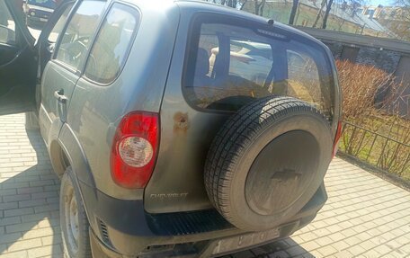 Chevrolet Niva I рестайлинг, 2012 год, 467 500 рублей, 6 фотография