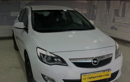 Opel Astra J, 2012 год, 940 000 рублей, 4 фотография