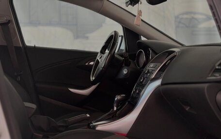 Opel Astra J, 2012 год, 940 000 рублей, 9 фотография
