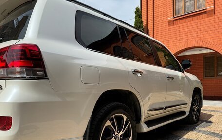 Toyota Land Cruiser 200, 2016 год, 6 800 000 рублей, 6 фотография