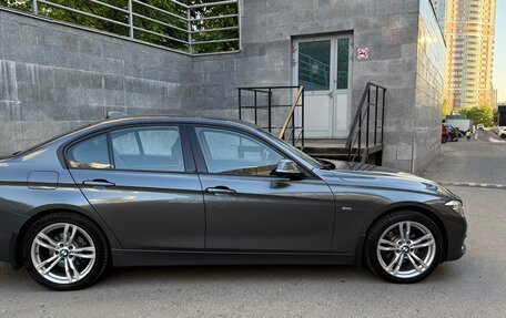 BMW 3 серия, 2017 год, 2 850 000 рублей, 8 фотография