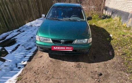 Nissan Almera, 1998 год, 80 000 рублей, 2 фотография