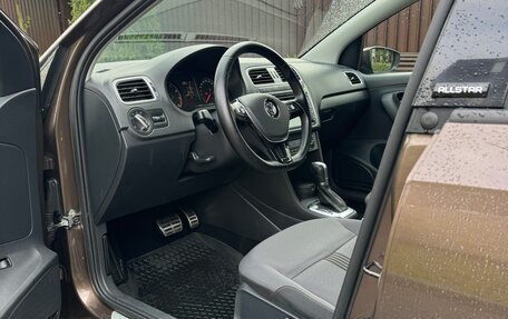 Volkswagen Polo VI (EU Market), 2016 год, 1 250 000 рублей, 16 фотография