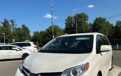 Toyota Sienna III, 2018 год, 3 700 000 рублей, 1 фотография
