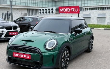 MINI Hatch, 2021 год, 3 199 000 рублей, 1 фотография