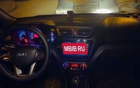 KIA Rio III рестайлинг, 2013 год, 970 000 рублей, 4 фотография