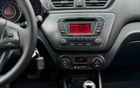 KIA Rio III рестайлинг, 2012 год, 989 000 рублей, 2 фотография