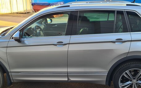 Volkswagen Tiguan II, 2018 год, 3 400 000 рублей, 3 фотография