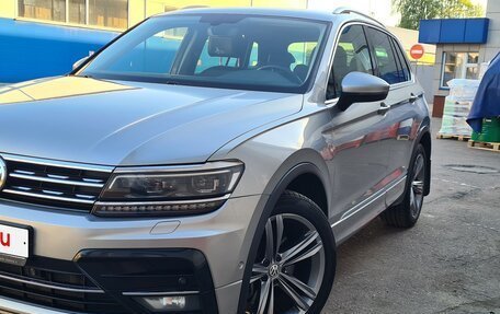 Volkswagen Tiguan II, 2018 год, 3 400 000 рублей, 5 фотография