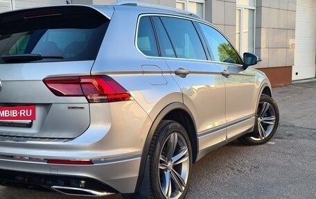 Volkswagen Tiguan II, 2018 год, 3 400 000 рублей, 13 фотография