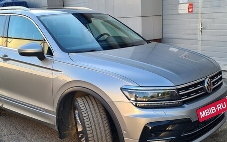 Volkswagen Tiguan II, 2018 год, 3 400 000 рублей, 8 фотография