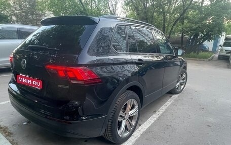 Volkswagen Tiguan II, 2020 год, 3 390 000 рублей, 5 фотография