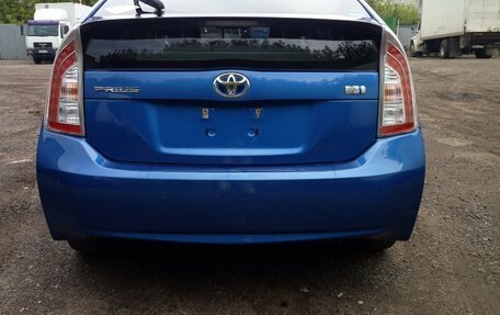 Toyota Prius, 2014 год, 1 410 000 рублей, 17 фотография