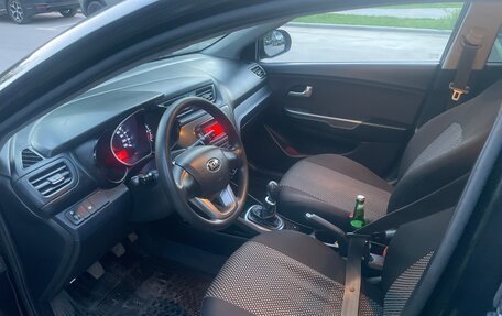 KIA Rio III рестайлинг, 2013 год, 790 000 рублей, 10 фотография