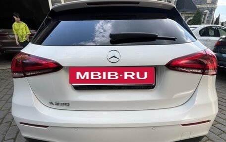 Mercedes-Benz A-Класс, 2018 год, 2 300 000 рублей, 8 фотография