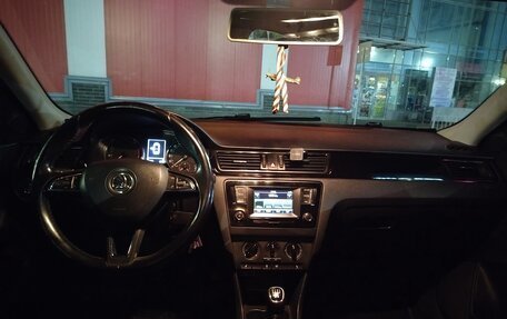 Skoda Rapid I, 2015 год, 650 000 рублей, 15 фотография