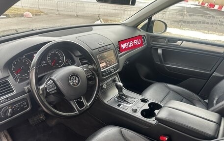 Volkswagen Touareg III, 2011 год, 2 100 000 рублей, 17 фотография